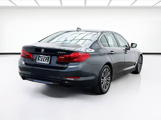 2018 BMW 5 Series 530e iPerformance