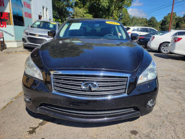 2013 INFINITI M37 for sale at DAGO'S AUTO SALES LLC in Dalton, GA