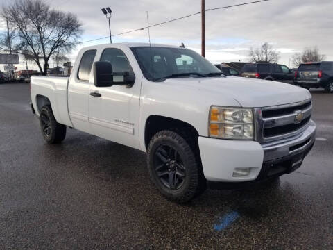 2011 Chevrolet Silverado 1500 for sale at BB Wholesale Auto in Fruitland ID