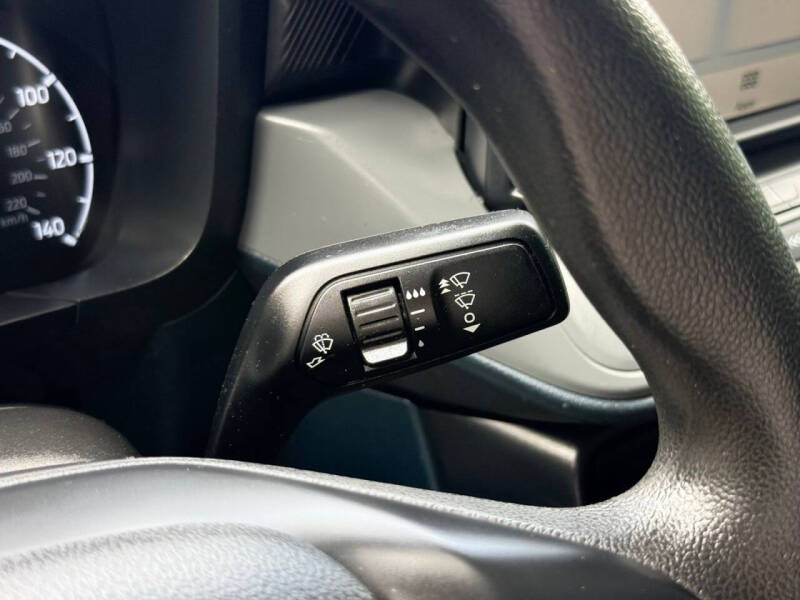 2022 Ford Maverick XL