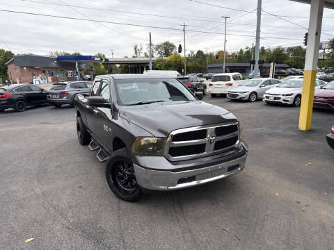 2015 RAM 1500 SLT