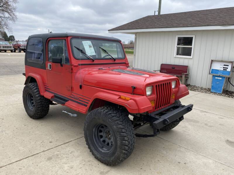 1989 Jeep Wrangler for sale at B & B Auto Sales in Brookings SD