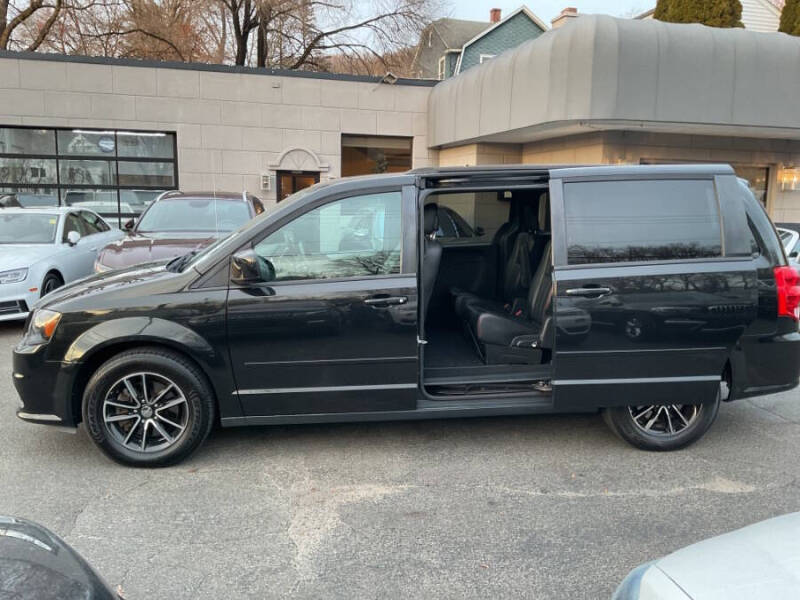 2016 Dodge Grand Caravan R/T