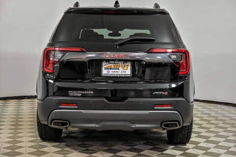 2023 GMC Acadia AT4