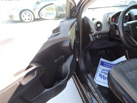 2013 Chevrolet Sonic LS Auto