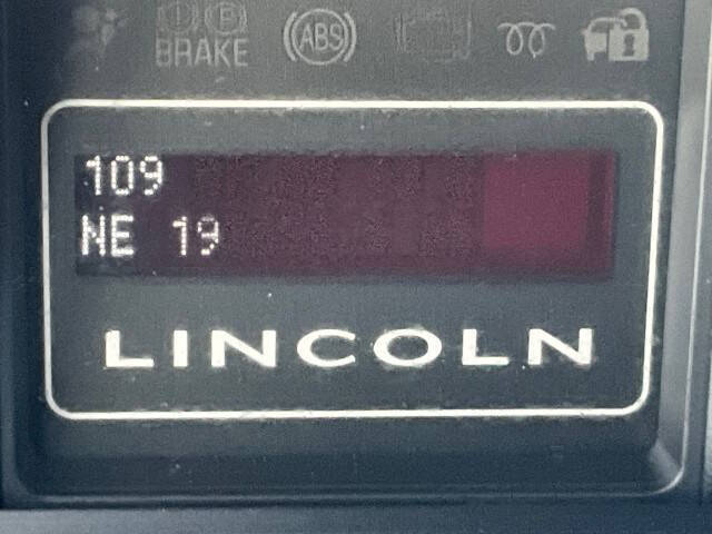 2011 Lincoln Navigator L