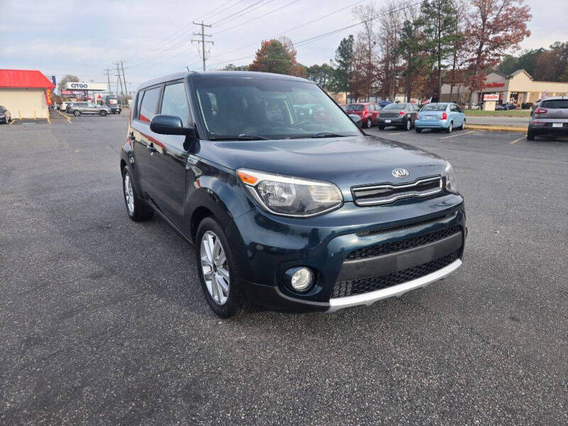 2017 Kia Soul + - Photo 3