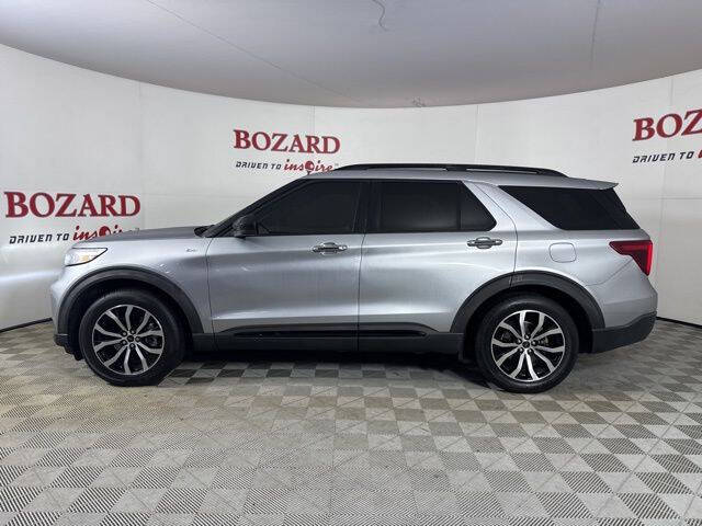 2022 Ford Explorer ST-Line