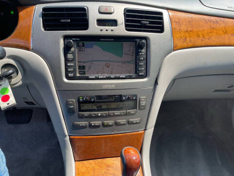 2005 Lexus ES 330