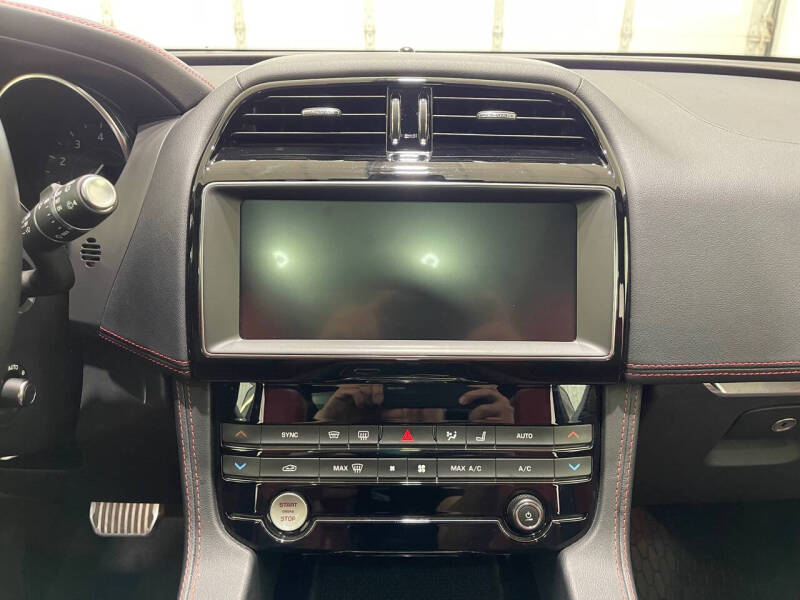 2020 Jaguar F-PACE S