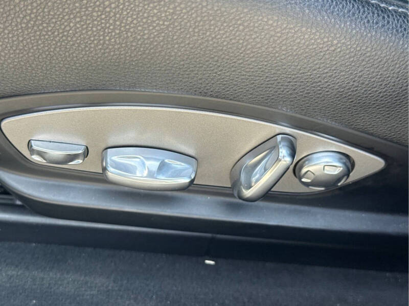 2011 Porsche Panamera 4