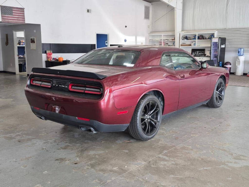 2018 Dodge Challenger SXT