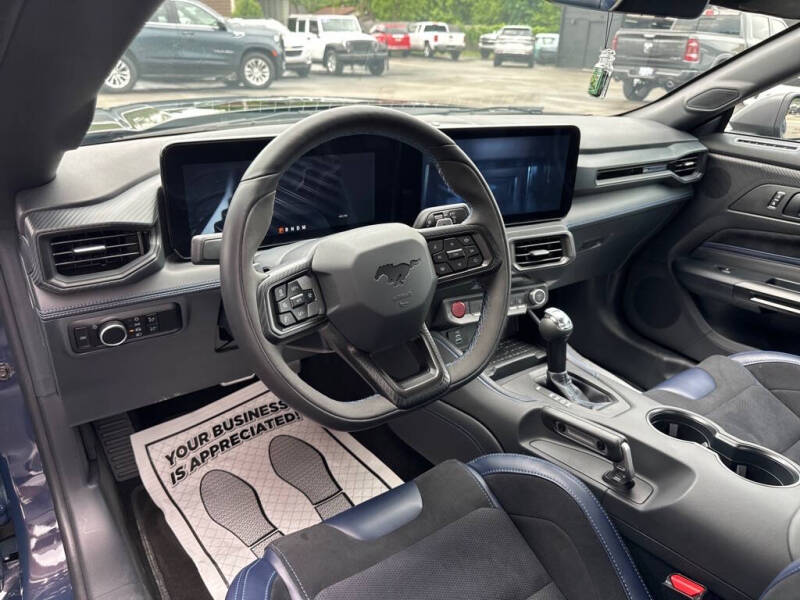 2024 Ford Mustang Dark Horse