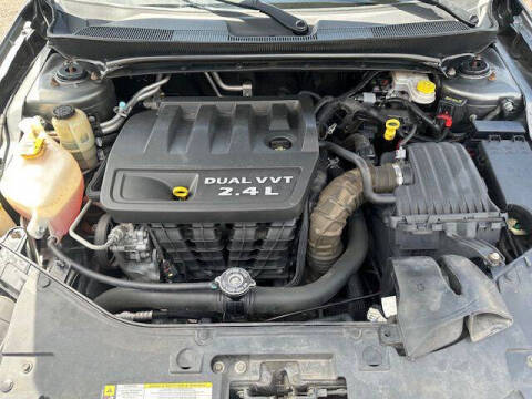 2013 Chrysler 200 Touring