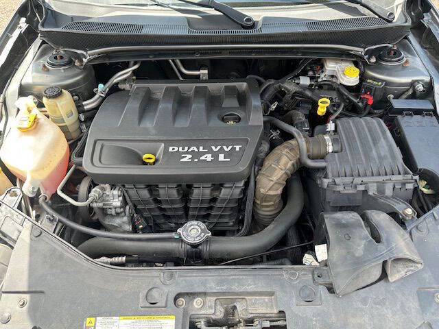 2013 Chrysler 200 Touring