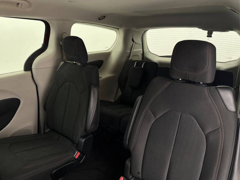 2018 Chrysler Pacifica LX