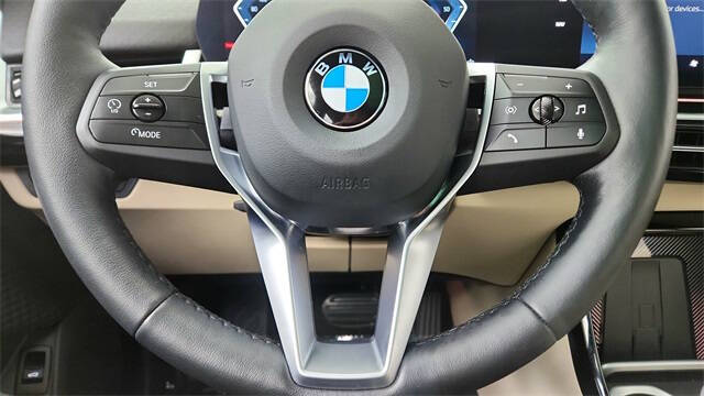 2025 BMW X2 xDrive28i