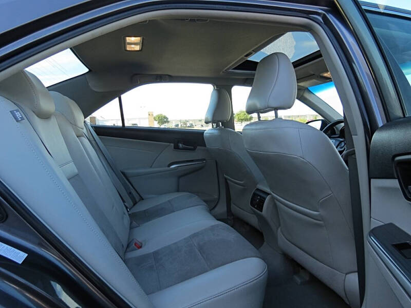 2014 Toyota Camry Hybrid XLE