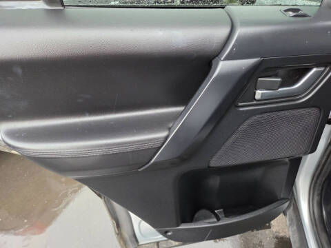 2012 Land Rover LR2 HSE