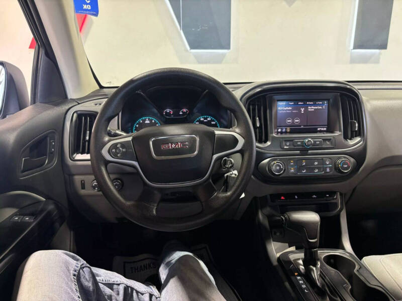 2021 GMC Canyon Elevation Standard