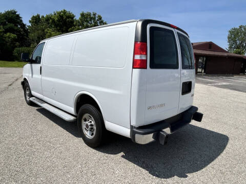 2020 GMC Savana 2500