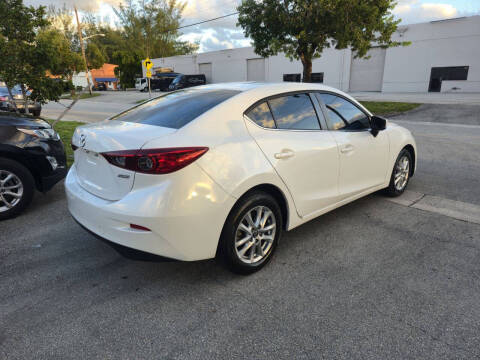 2018 Mazda MAZDA3 Sport