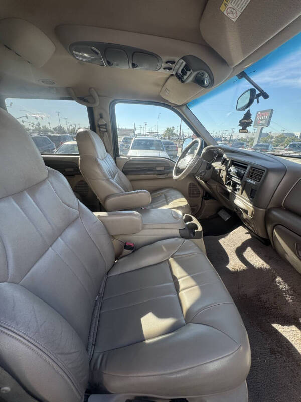 2000 Ford Excursion XLT