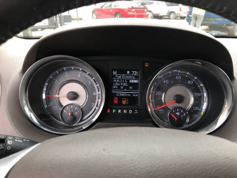 2012 Chrysler Town and Country Touring