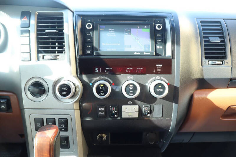 2014 Toyota Sequoia Platinum