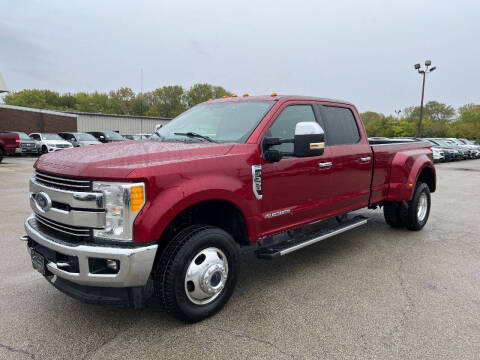 2017 Ford F-350 Super Duty for sale at Auto Mall of Springfield in Springfield IL