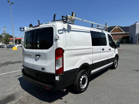 2022 Ford Transit 250