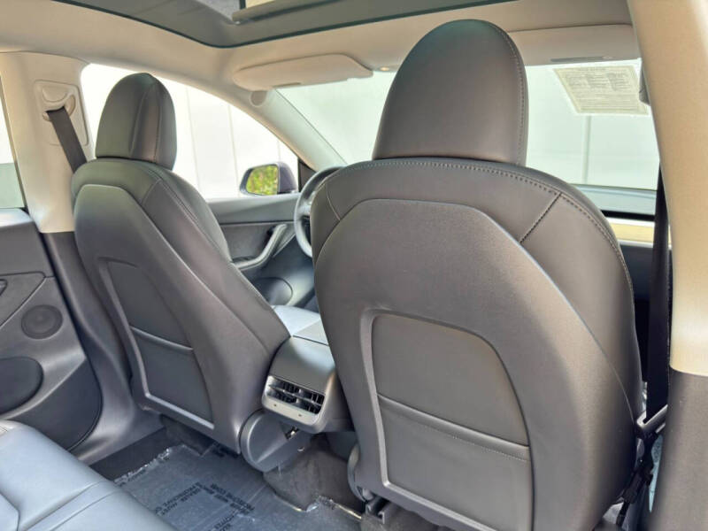2022 Tesla Model Y Long Range