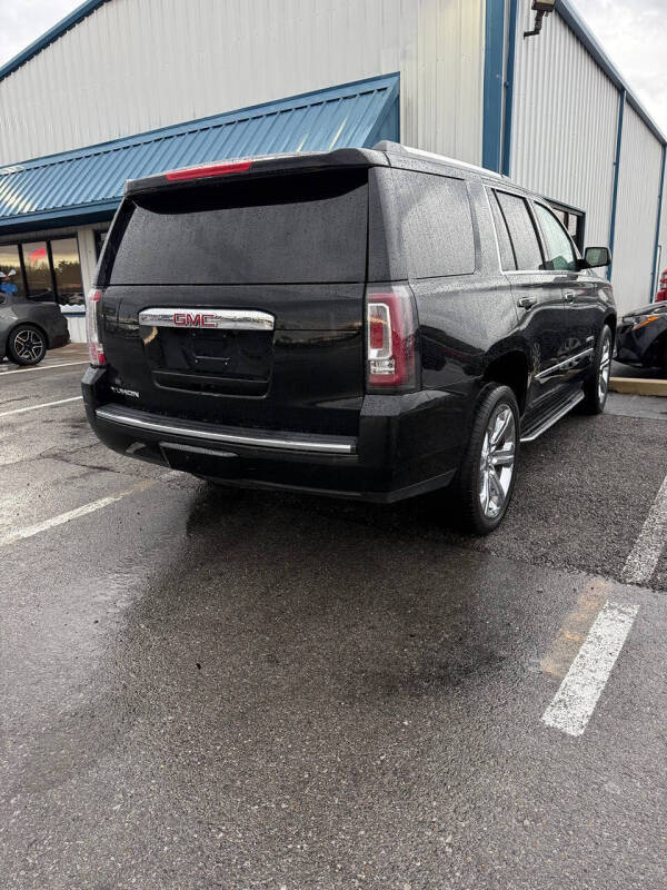 2017 GMC Yukon Denali