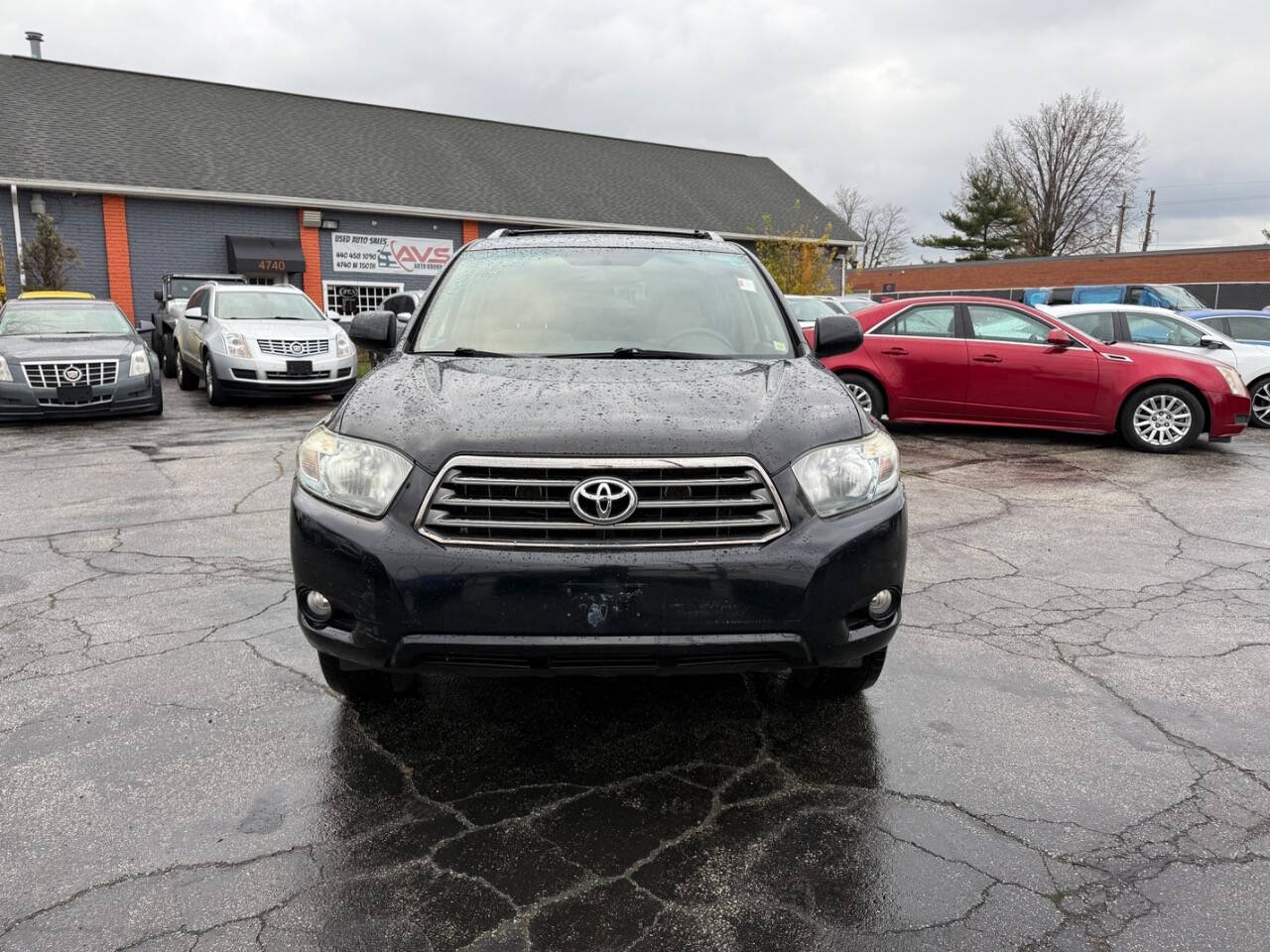 2008 Toyota Highlander for sale at AVS AUTO GROUP LLC in CLEVELAND, OH