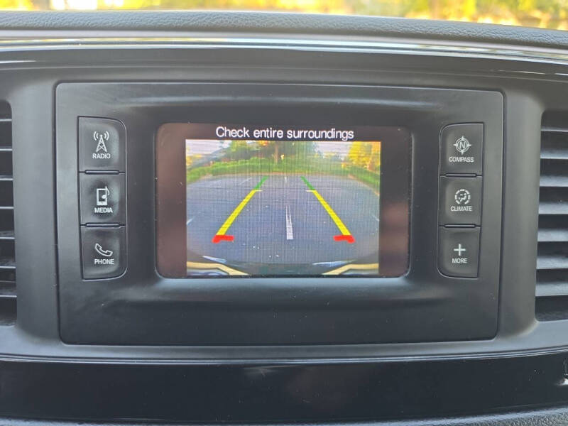 2017 Chrysler Pacifica LX