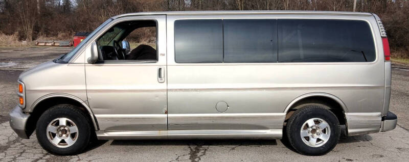 2001 Chevrolet Express G1500 LT