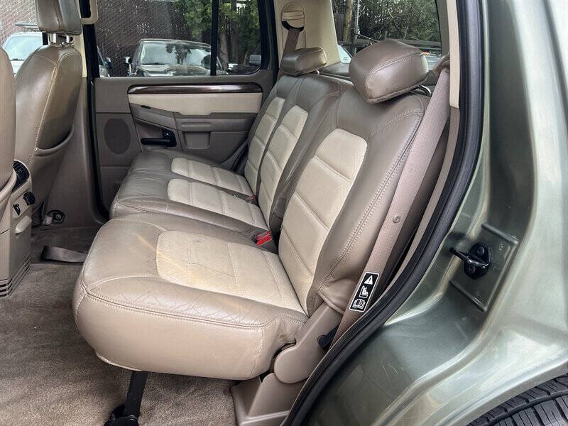 2002 Ford Explorer Eddie Bauer