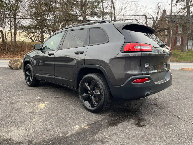2016 Jeep Cherokee Sport Altitude