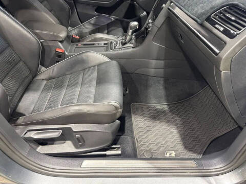 2018 Volkswagen Golf R 4Motion