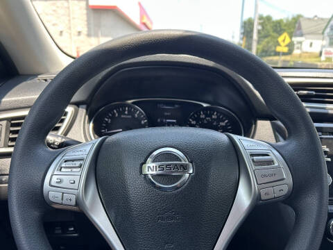 2015 Nissan Rogue SV