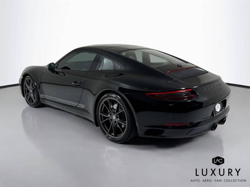 2019 Porsche 911 Carrera T