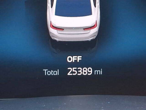 2023 BMW 3 Series 330e