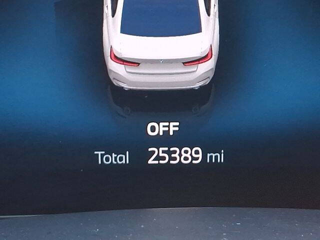 2023 BMW 3 Series 330e