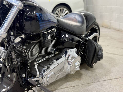 2015 Harley-Davidson Breakout