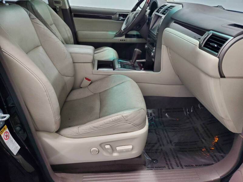2017 Lexus GX 460