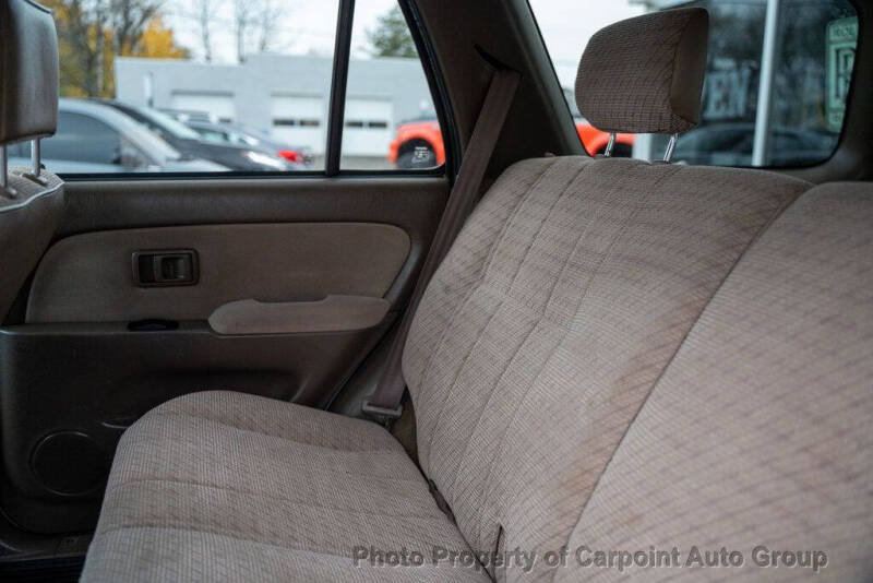 1996 Toyota 4Runner SR5