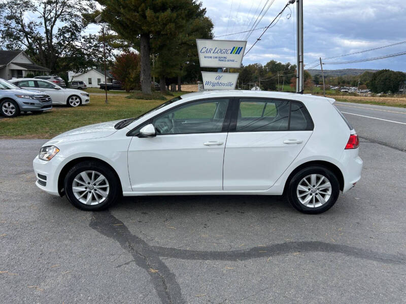 2016 Volkswagen Golf TSI S