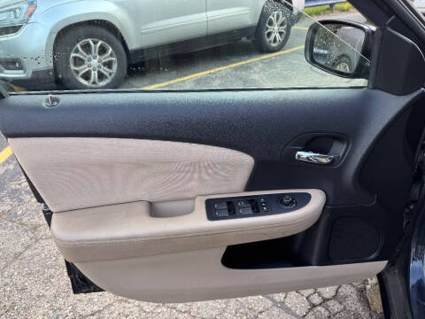 2011 Chrysler 200 Touring