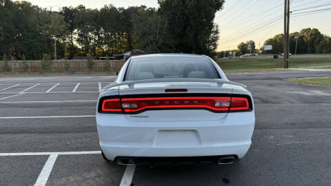 2012 Dodge Charger SE