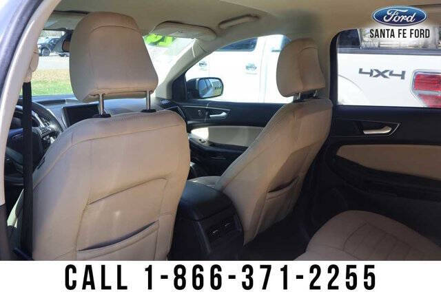 2024 Ford Edge SE